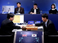 李世石再次败给AlphaGo，人类被逼到“墙角”